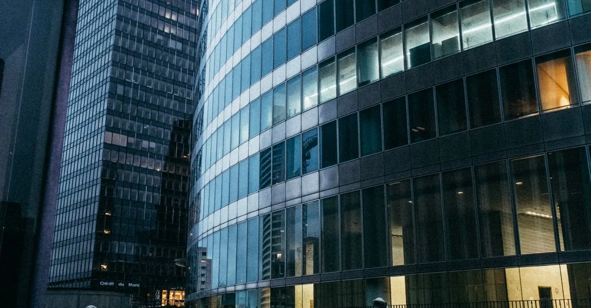 Former JPMorgan Banker Files 21-Count Bias and Retaliation Suit