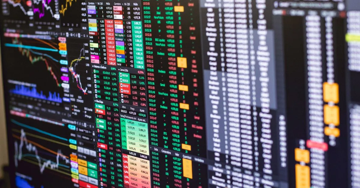 Thirty Charged in Alleged Decade-Long Insider Trading Scheme Tied to Law Firm M&A Files