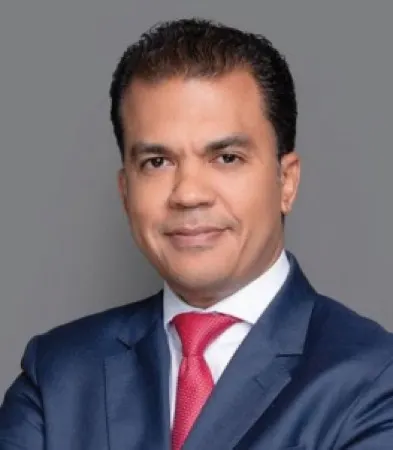 César J Linares Rodríguez