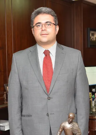 Mauricio De Figueiredo Corrêa Da Veiga