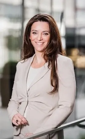 Simone Petsche-Demmel