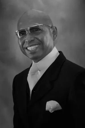 Dr. M. Idwan (‘Kiki’) Ganie