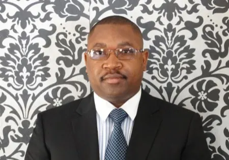 Munyaradzi Nzarayapenga