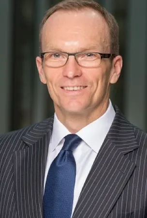 Dr Lars Lensdorf