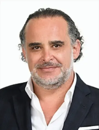 Dr. Tiago Gali