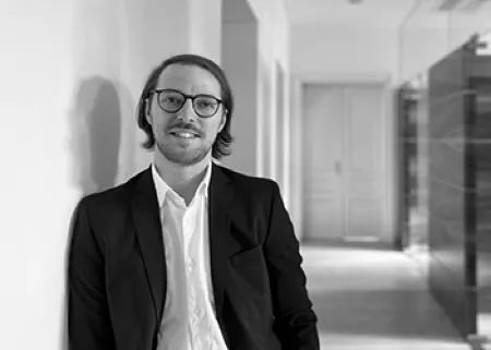 Mag Nikolaus Sauerschnig, LLM