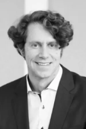 Dr Tobias Stammberger