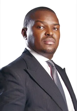 Dr Babatunde Sonnie Ayere