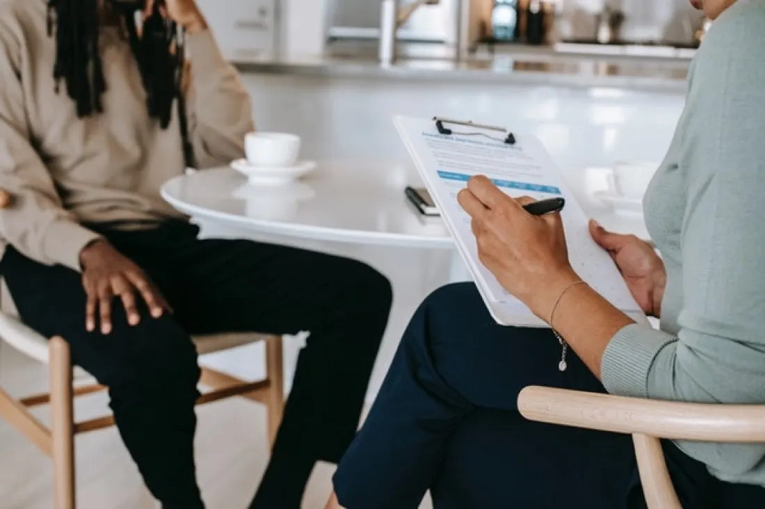 HR Jobs Fall 38% Year-on-year but Demand for Interims Holds Strong as Employers Utilise Contingent Workers