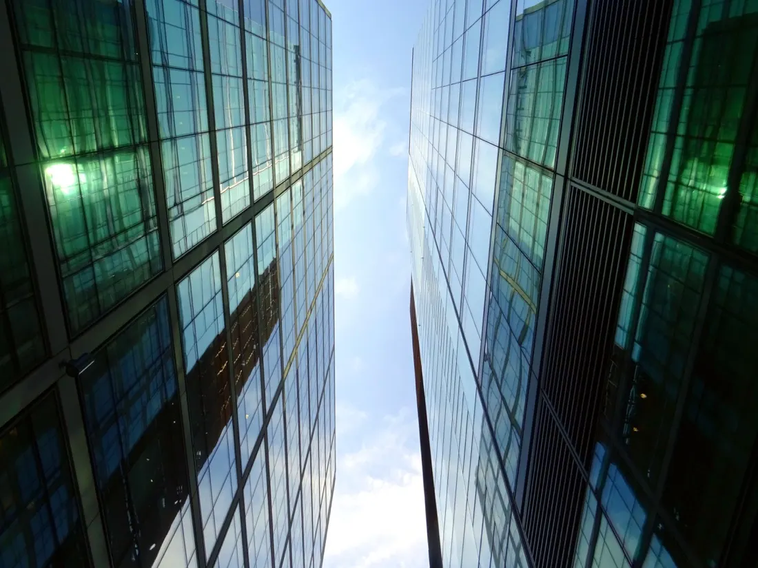 Real Estate Tech Strategies Advance AI, Workplace and Sustainability