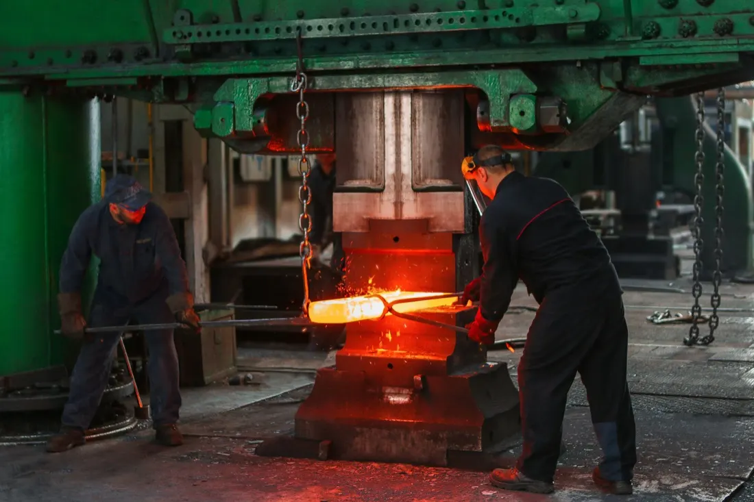 Manufacturing Skills Shortages Set to Reach Tipping Point With the Great Resignation