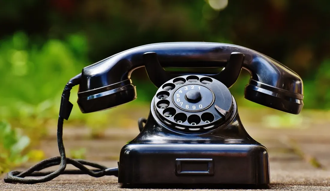 Unidentified Phone Calls Jeopardize Retail Brand Reputation