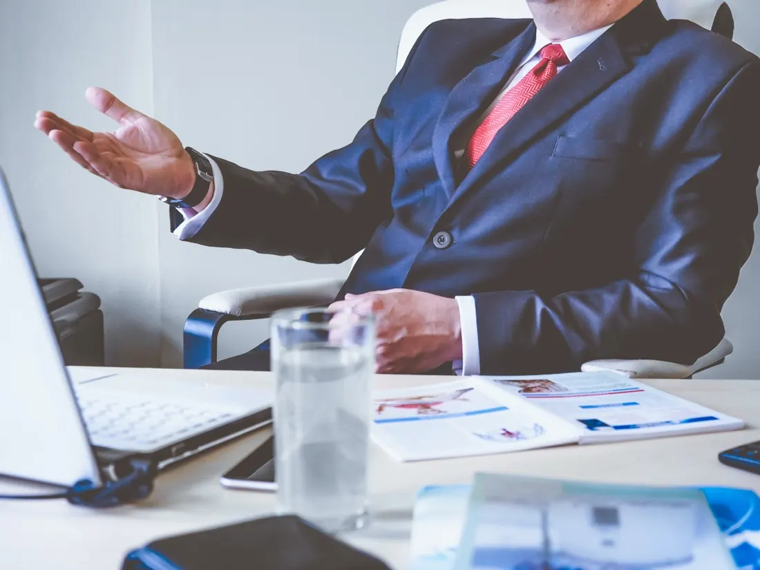 Toxic Confidence: Overconfident CEOs Are Less Likely to Learn From Performance Feedback